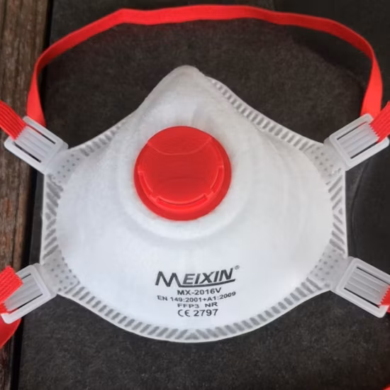 En149 Medical N99 FFP3 Ce Face Mask Medical Protective Mask Kn99 with Valve Mask Stock Respirator